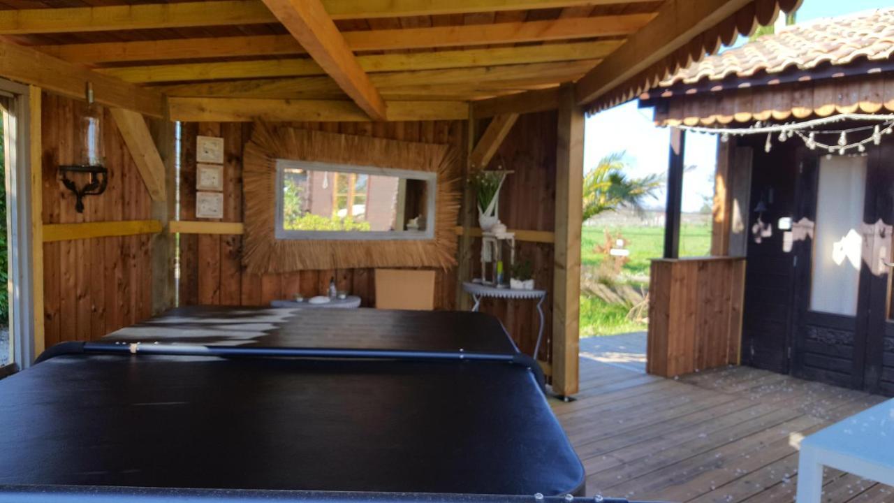 Le Bassin Du Tertre Bed & Breakfast Fronsac  ภายนอก รูปภาพ