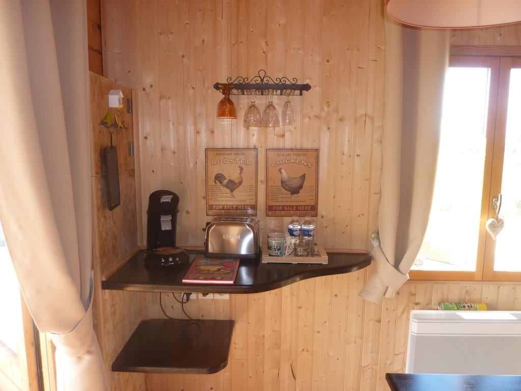 Le Bassin Du Tertre Bed & Breakfast Fronsac  ภายนอก รูปภาพ